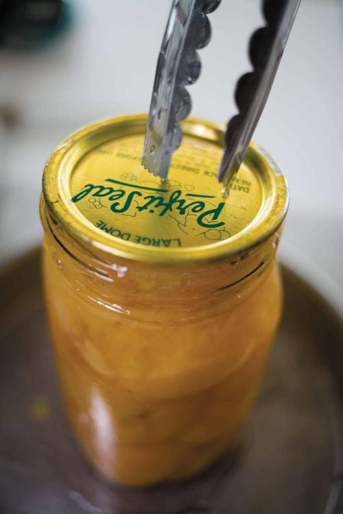Preserved peaches