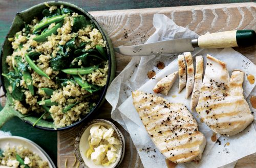 Quinoa pilaf with grilled chicken, feta and lemon