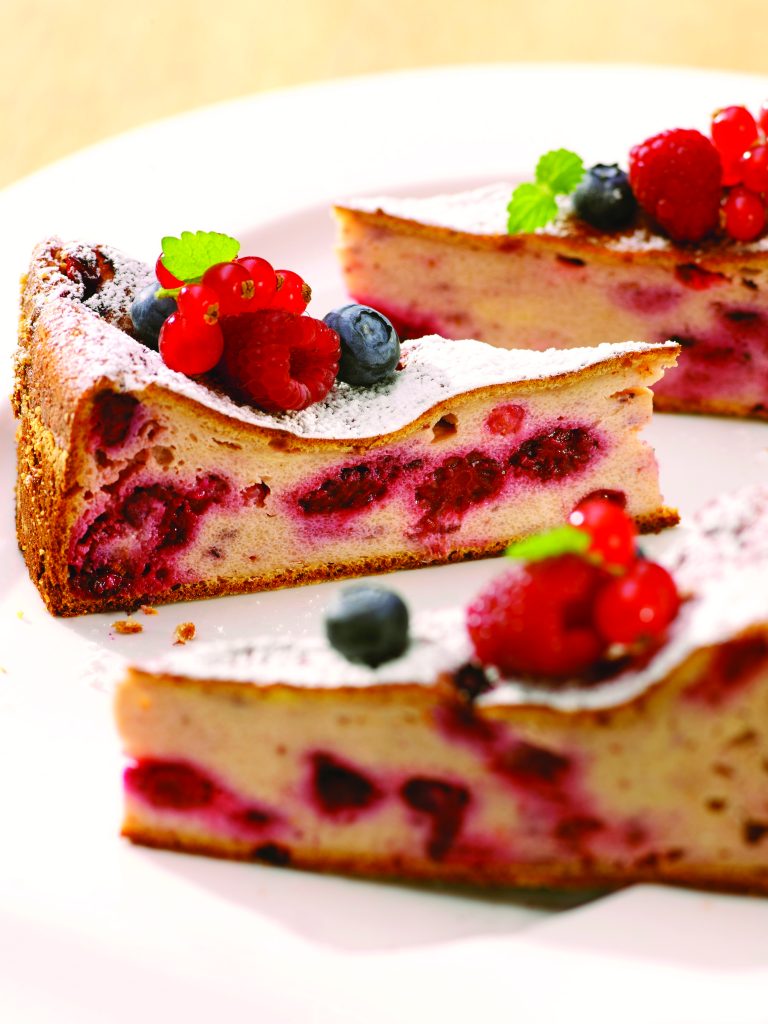 Raspberry and almond cake Raspberry and almond cake