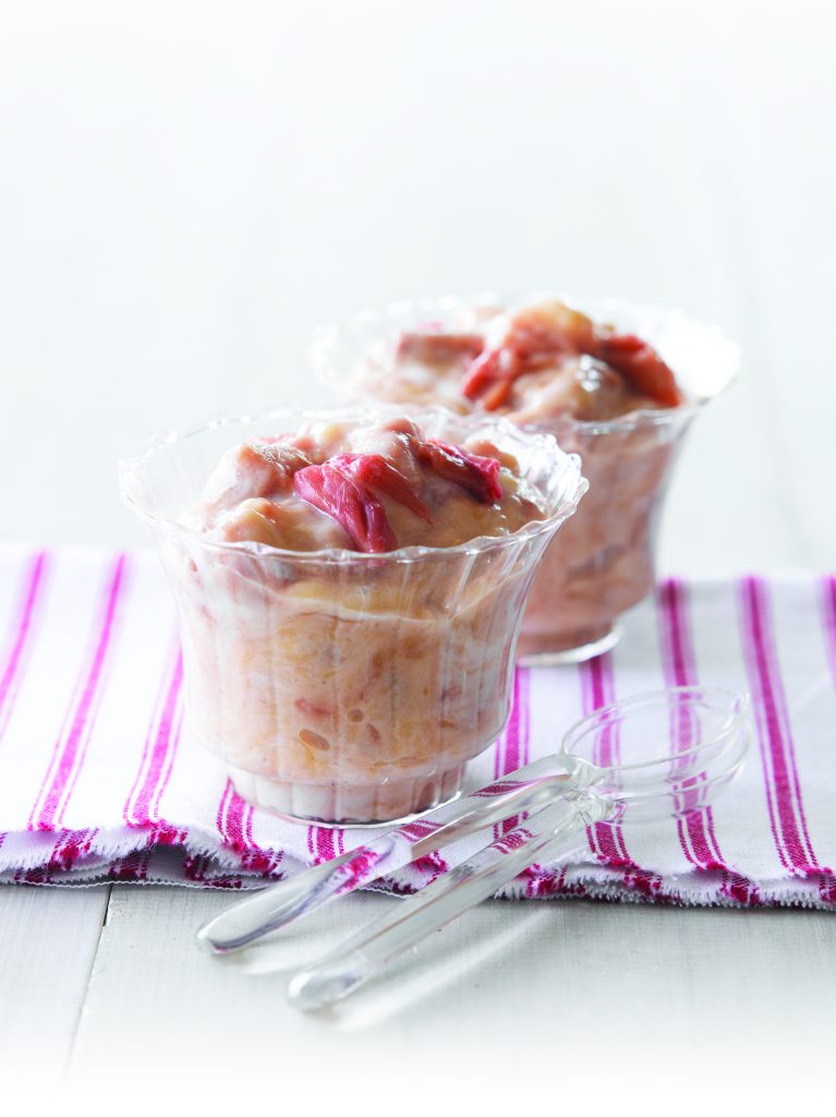 Rhubarb fool Rhubarb fool