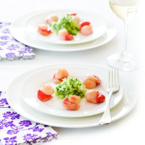 Scallops, apple, fennel and herb salsa