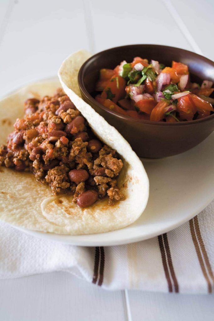 Slow cooker chilli with salsa prima