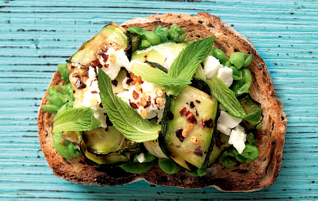 Smashed pea, zucchini, feta and mint toast topper Smashed pea, zucchini, feta and mint toast topper