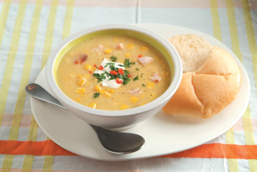 Smoked chicken and corn chowder Smoked chicken and corn chowder