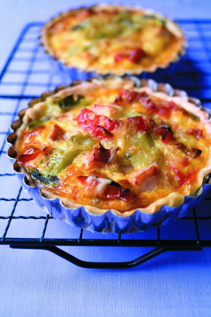 Smoked chicken tartlets Smoked chicken tartlets