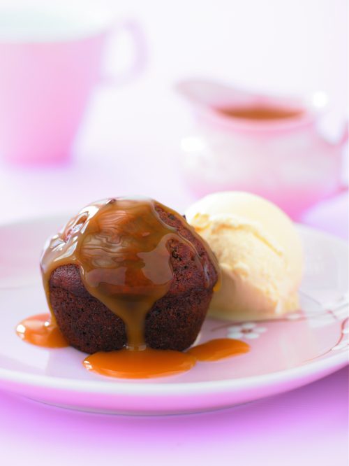 Sticky date pudding