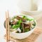 Stir-fried beef and beans with noodles