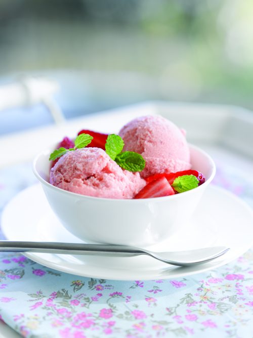 Strawberry ice