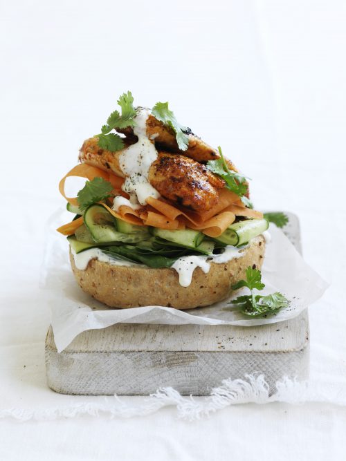 Tandoori chicken burgers