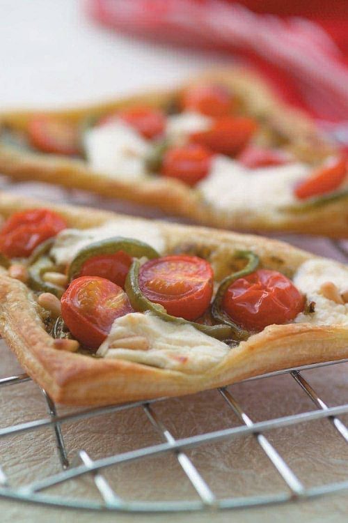 Tomato and pine nut tarts