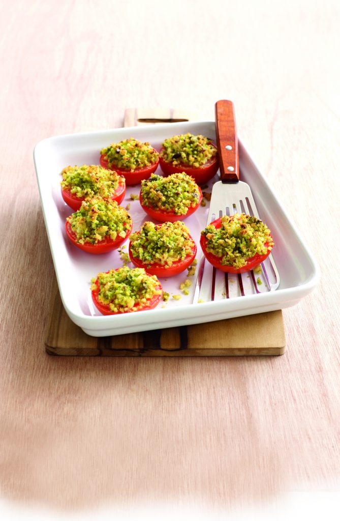 Tomatoes with pesto crumbs Tomatoes with pesto crumbs