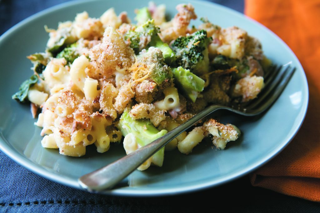 Tuna macaroni bake