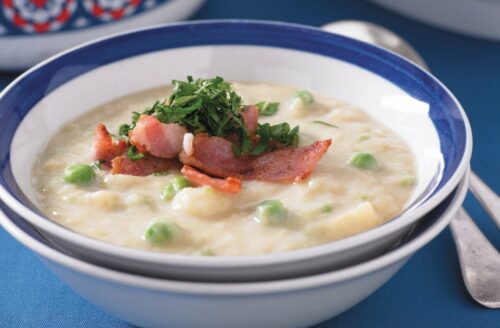 Vegetable, bean and bacon soup