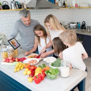 10 tips for quick family meals