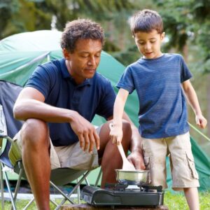 Easy dishes you can cook outdoors with the kids