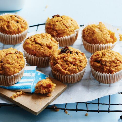 Low-sugar baking, desserts and treats