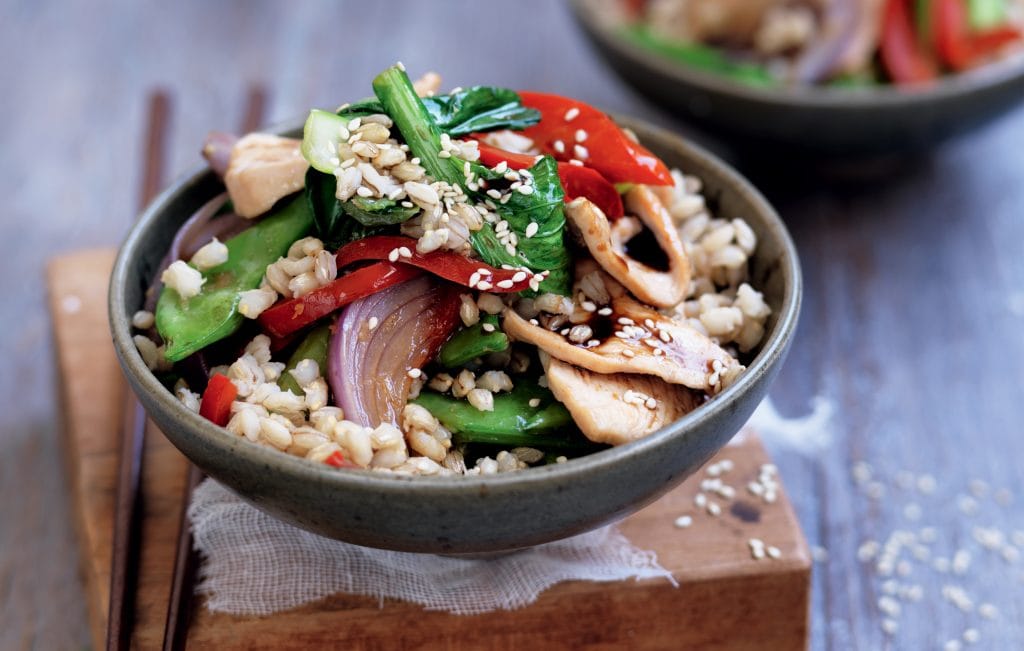 Stir-fried barley with chicken and bok choy Stir-fried barley with chicken and bok choy