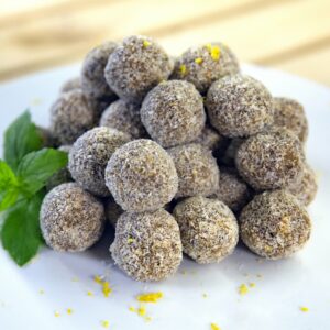 Fruity avocado bliss balls