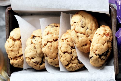 Oat, pecan and sultana biscuits