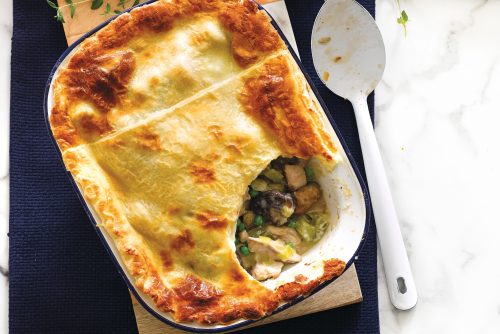 Creamy chicken and vegetable pie
