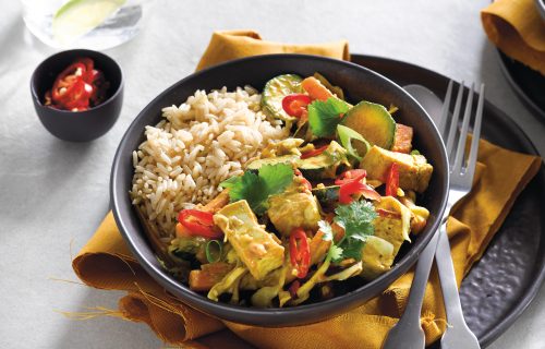 Tofu and vege satay curry