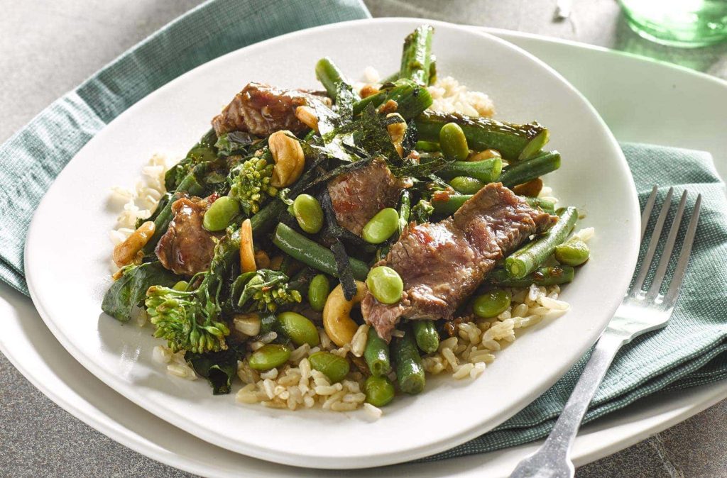 Chilli beef with cashews and greens Chilli beef with cashews and greens