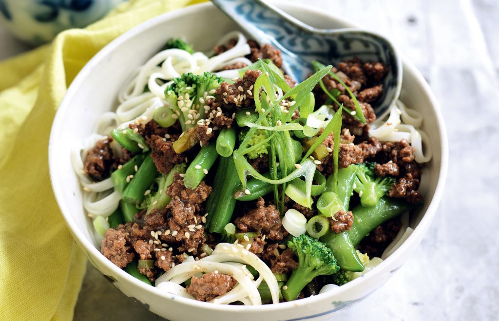 Chinese-style mince with noodles Chinese-style mince with noodles