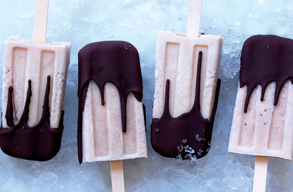 Choc-banana popsicles Choc-banana popsicles