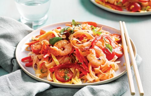 Rainbow Thai noodles with pad Thai sauce
