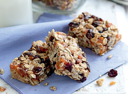 School lunch-box baking