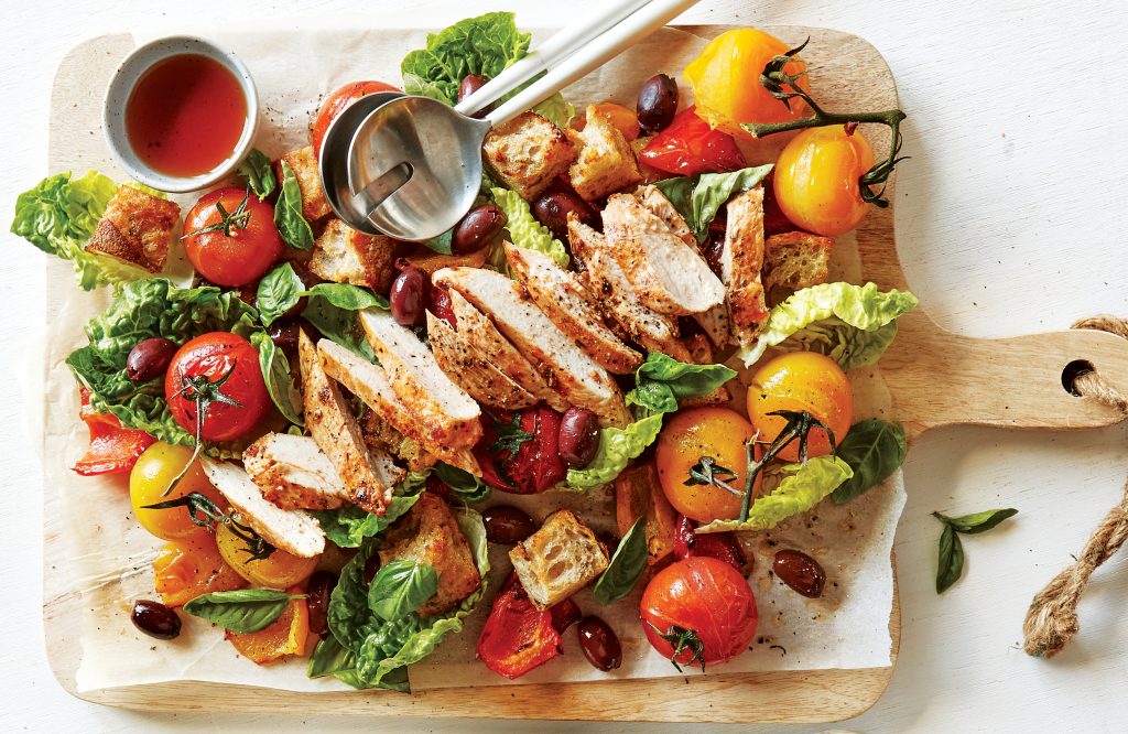 Sun-dried tomato chicken panzanella salad Sun-dried tomato chicken panzanella salad