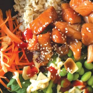 Spicy poke bowl