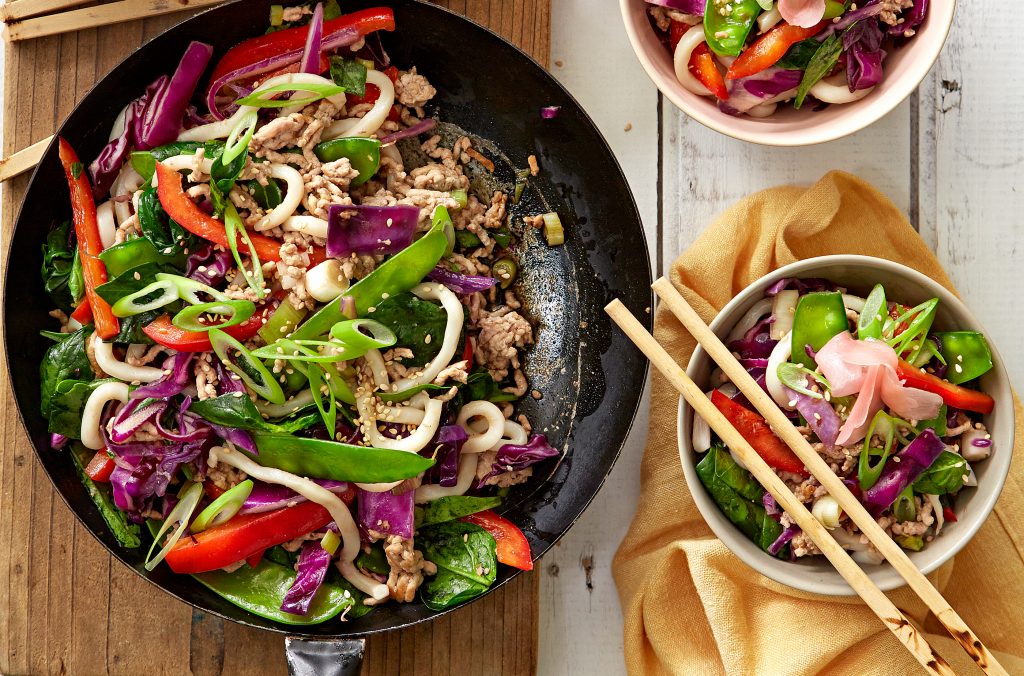 Stir-fried udon with pork and veges Stir-fried udon with pork and veges