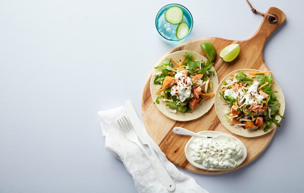 Salmon tacos with cucumber cream Salmon tacos with cucumber cream