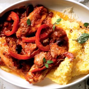 Chicken cacciatore with creamy polenta