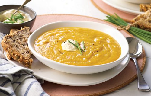 Creamy Jerusalem artichoke soup