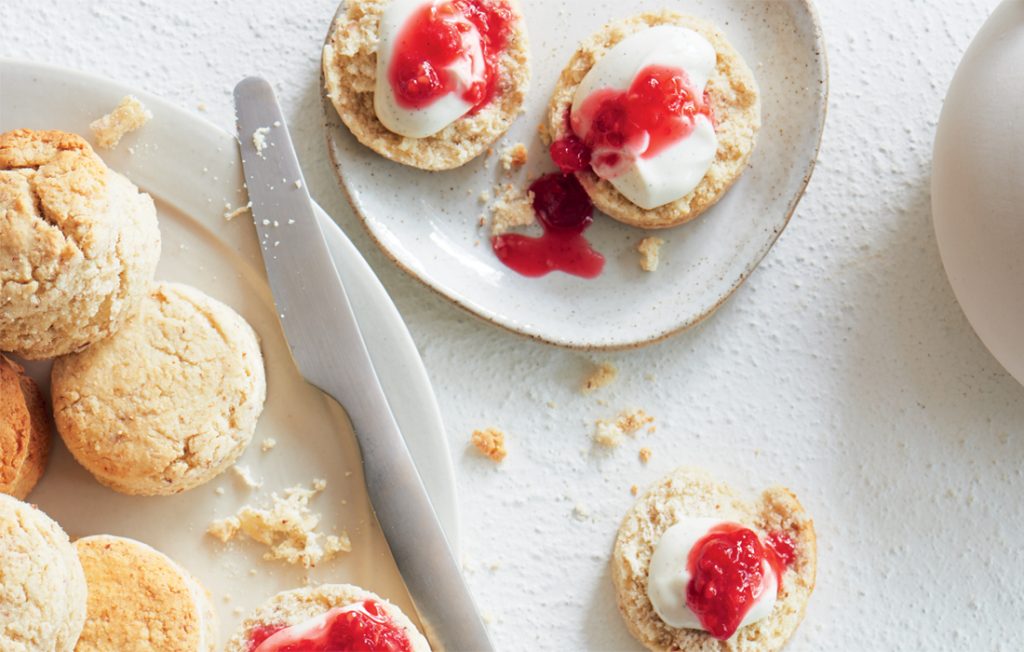 Almond scones with vanilla yoghurt and crushed berries Almond scones with vanilla yoghurt and crushed berries