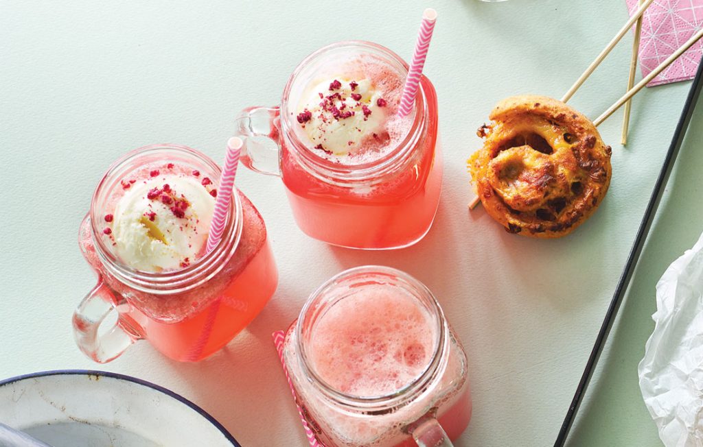 Pink Panther party floats Pink Panther party floats