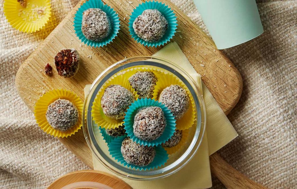 Trail bar bites Bliss balls on a plate