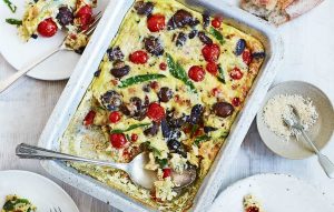 Oven-baked mushroom and pancetta omelette