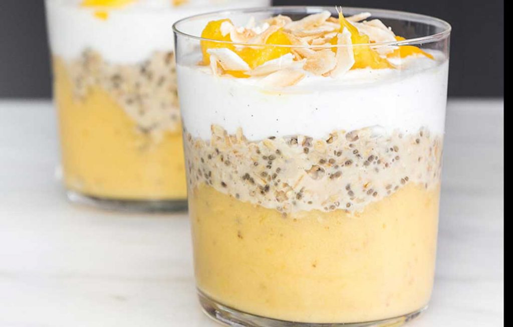 Overnight oats with mango and banana Overnight oats with mango and banana