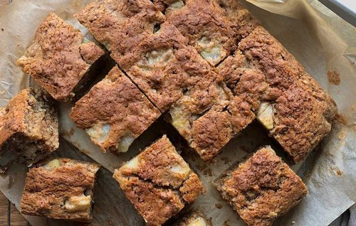 Vegan walnut and pear cake