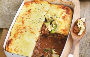 Beef, zucchini and ricotta bake