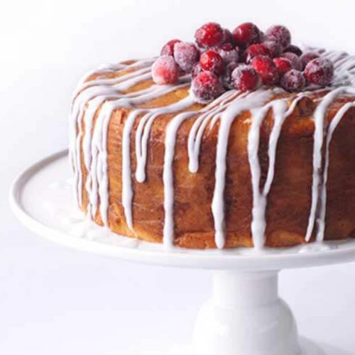 Spiced cranberry and mandarin drizzle cake