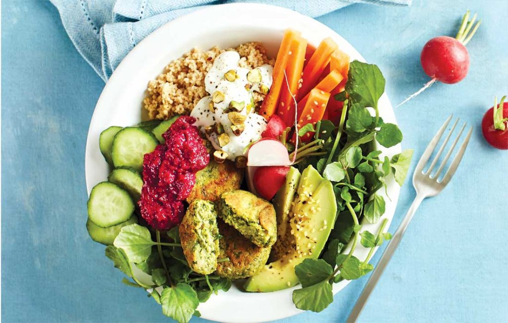 Falafel bowl with beetroot hummus Falafel bowl with beetroot hummus