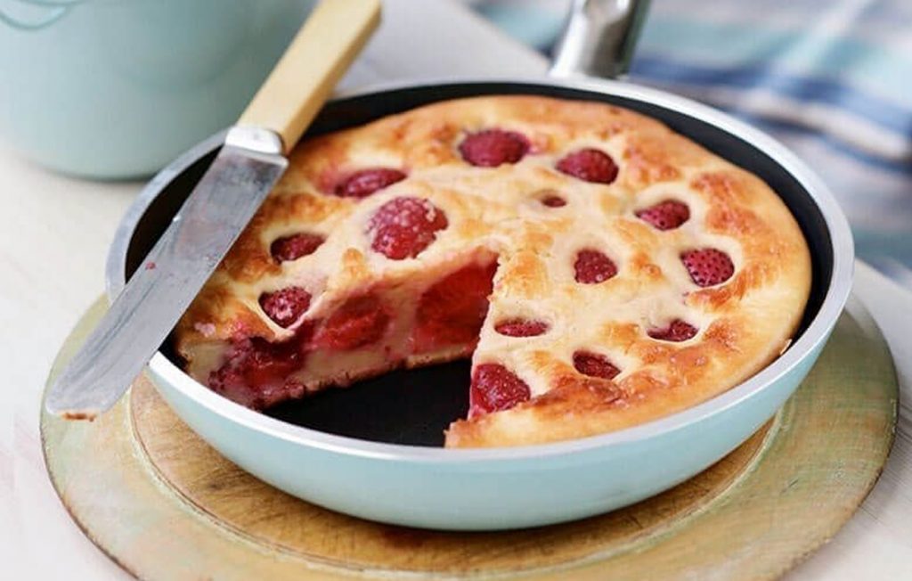 Strawberry clafoutis Strawberry clafoutis