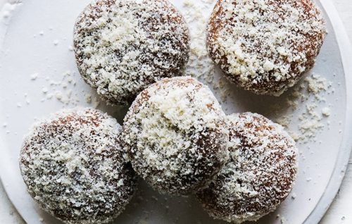 Fig, walnut and ginger balls