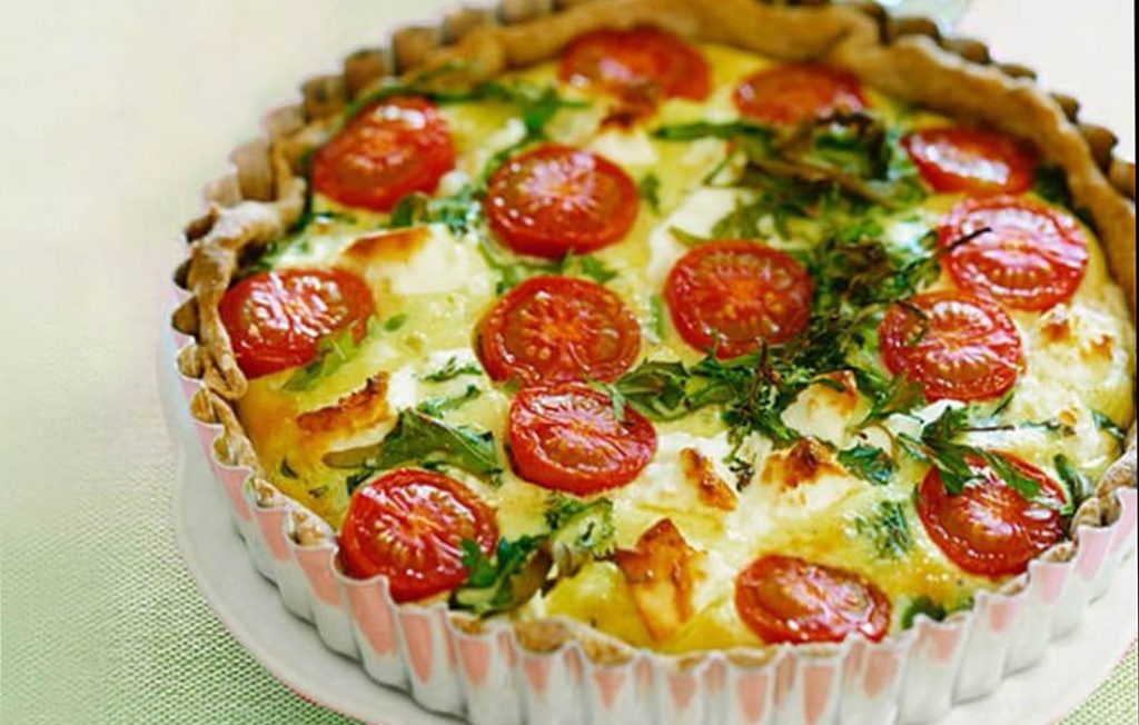 Gluten-free cheese and tomato quiche Gluten-free cheese and tomato quiche