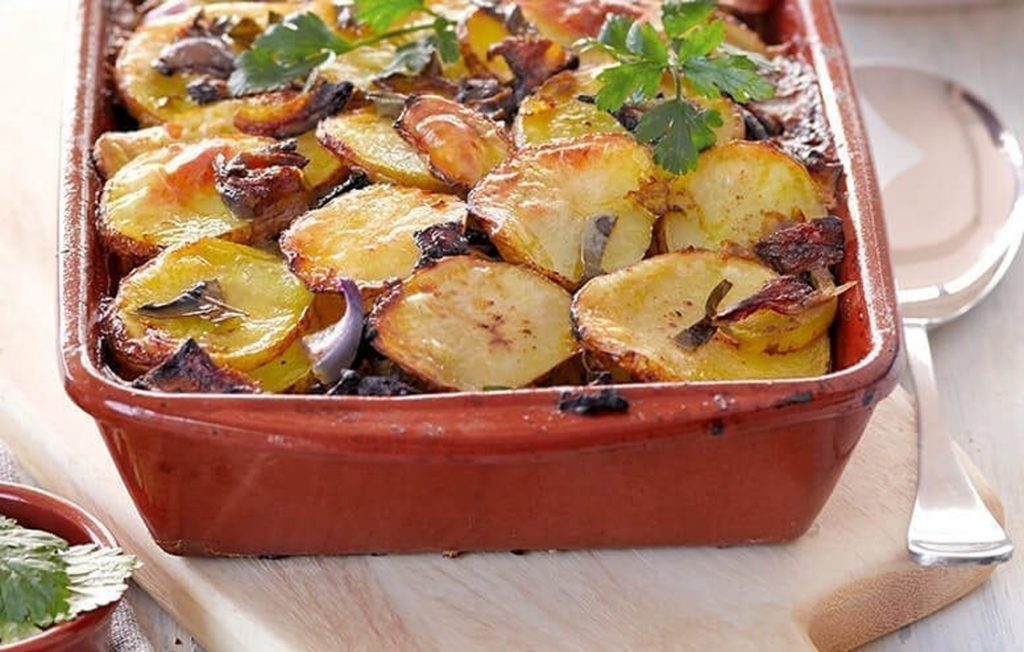 Healthier harissa-spiced potato bake Healthier harissa-spiced potato bake
