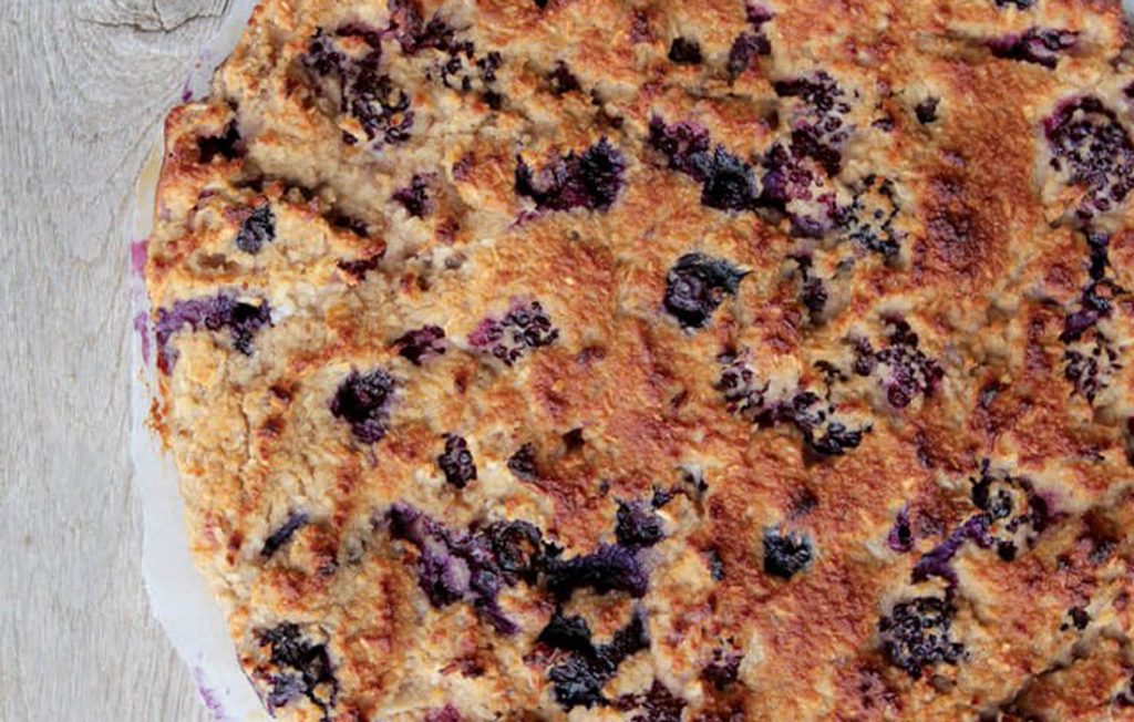 Blackberry and blueberry cake Blackberry and blueberry cake